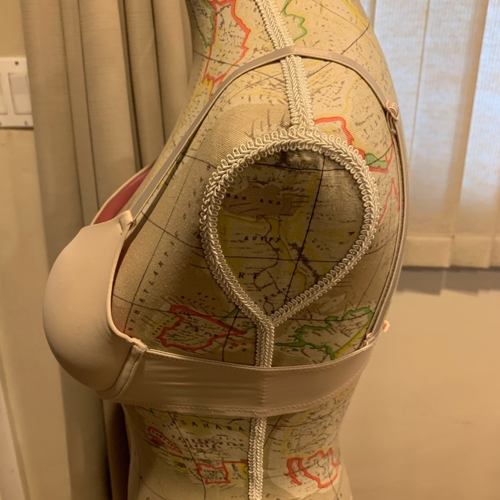 Pink Victoria’s Secret Wear Everywhere Super Push - Picture 5 of 6